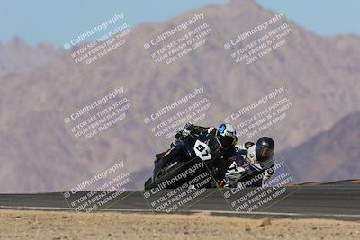 media/Oct-30-2022-CVMA (Sun) [[fb421c3cec]]/Race 10 Supersport Middleweight Shootout/